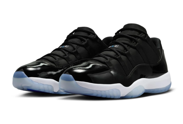 Air Jordan 11 Low 'Space Jam' | Courtside Cosmos | FV5104-004