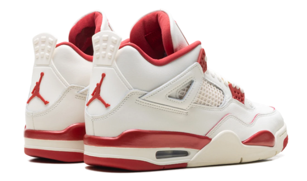 Air Jordan 4 WMNS 'Valentine's Day' | Paper Hearts | HV0823-108