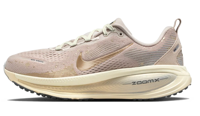 Nike Vomero 18 SE | Everyday Horizons