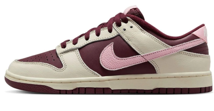 Nike Dunk Low Premium Valentine's Day 2023 | Love Note Edit