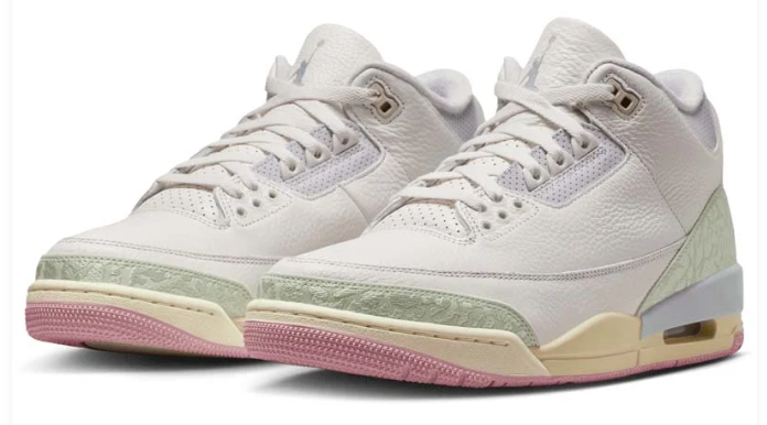 Air Jordan 3 Retro OG 'Spring Is In The Air' Sail Jade Aura | Jade Bloom