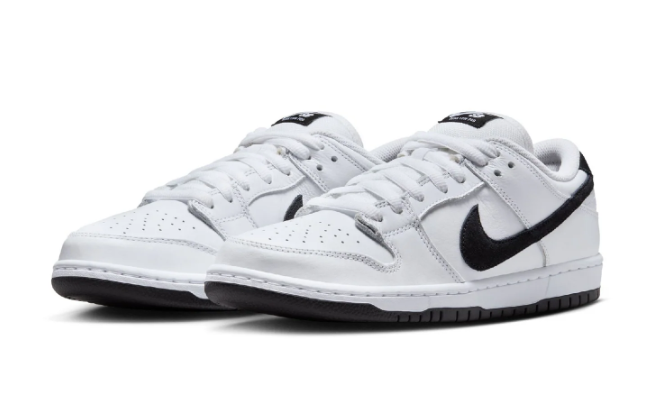 Nike SB Dunk Low Pro White/Black/White | Tonal Dialogue