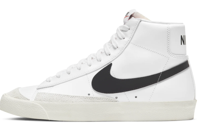 Nike Blazer Mid '77 Vintage White/Black | Archive Contrast