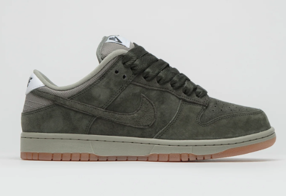 Nike SB Dunk Low Pro B Sequoia | Canopy Passage